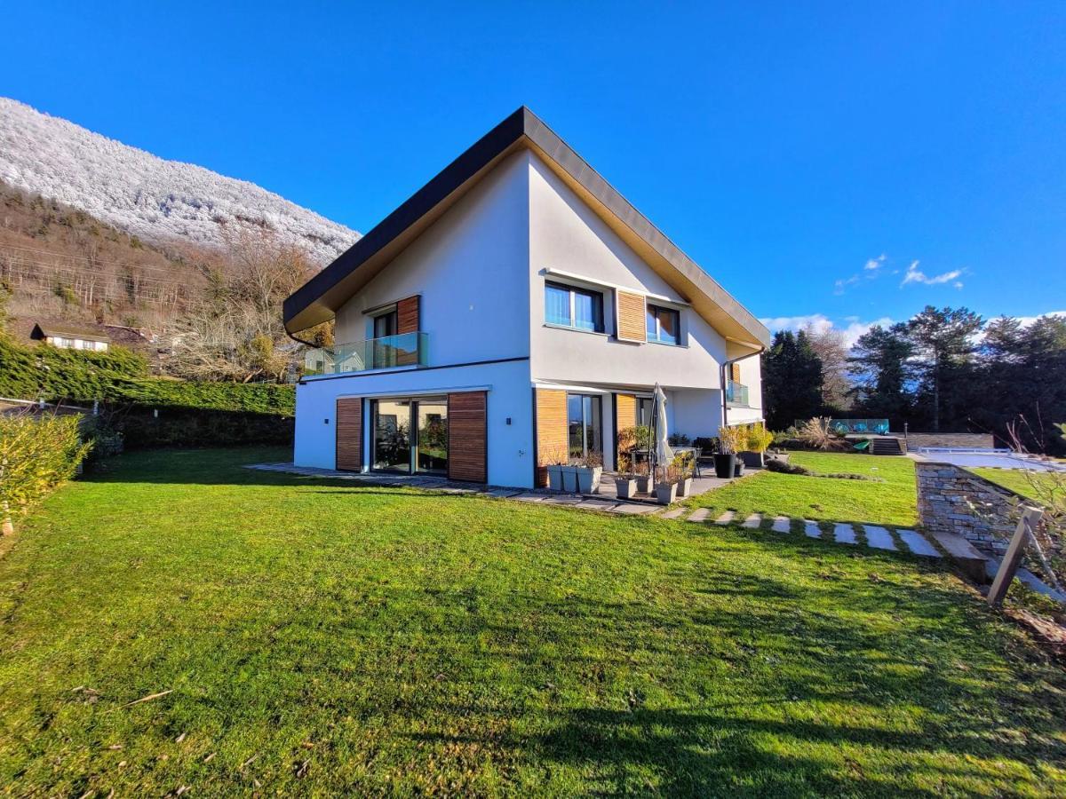 Montreux Holiday Home Екстериор снимка