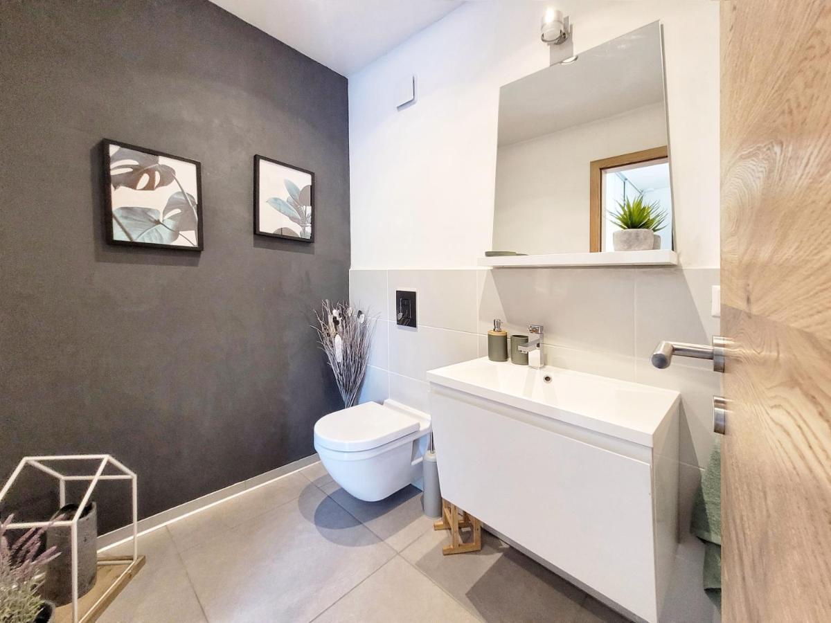Montreux Holiday Home Екстериор снимка