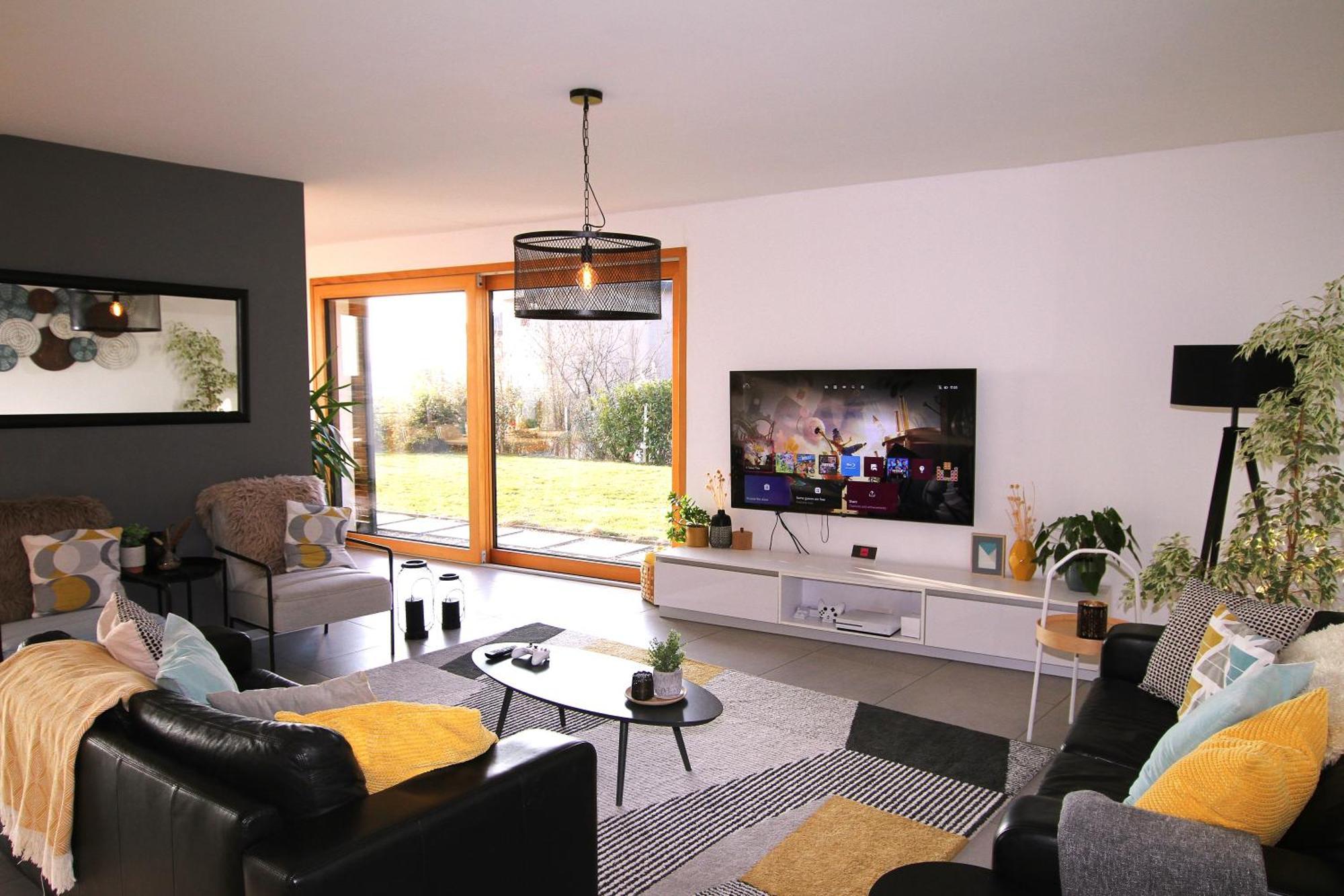 Montreux Holiday Home Екстериор снимка