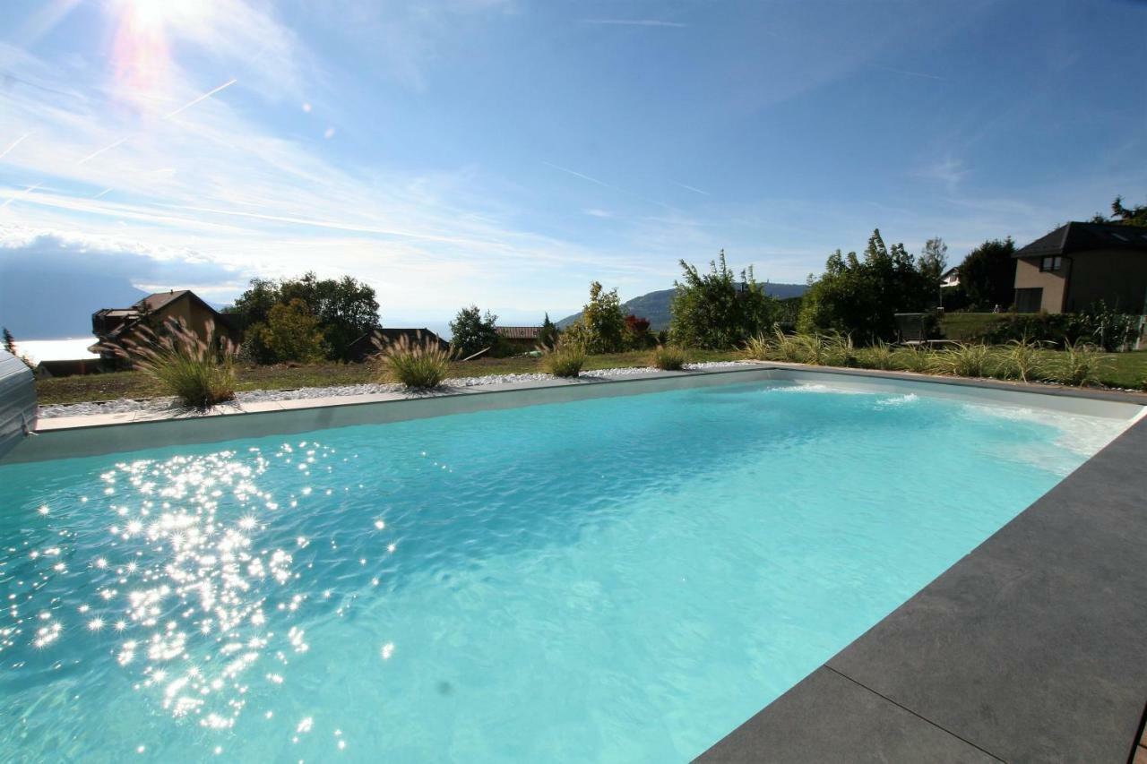 Montreux Holiday Home Екстериор снимка